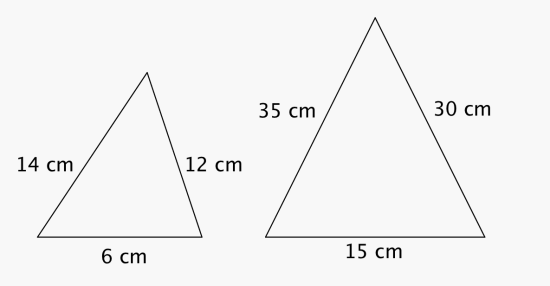 Trekant med sidene 14 cm, 12 cm og 6 cm. Større trekant med tilsvarende sider men med lengdene 35 cm, 30 cm og 15 cm.